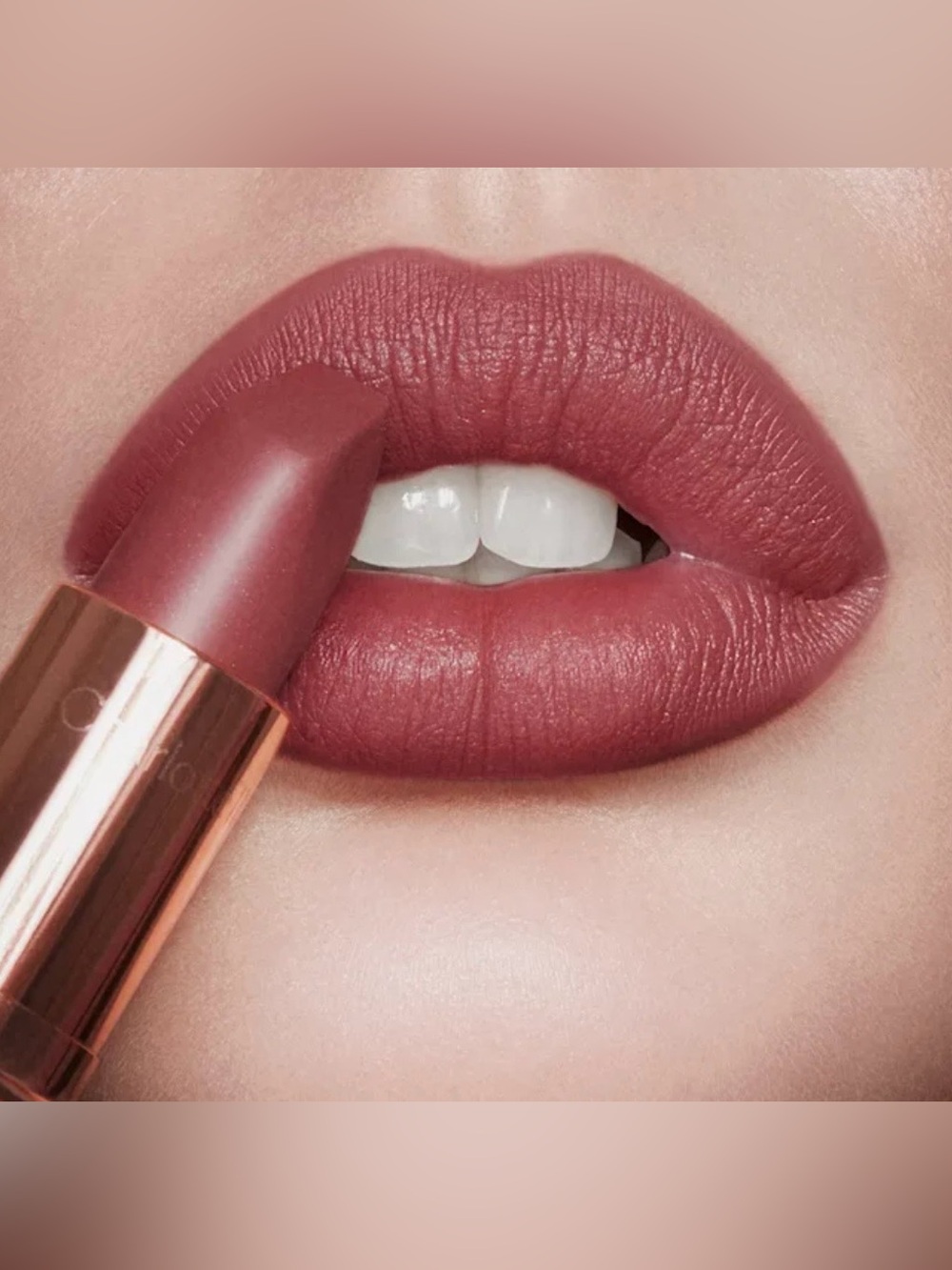 CHARLOTTE TILBURY Pillow Talk Medium Matte Revolution Lipstick - Picture 4 of 7